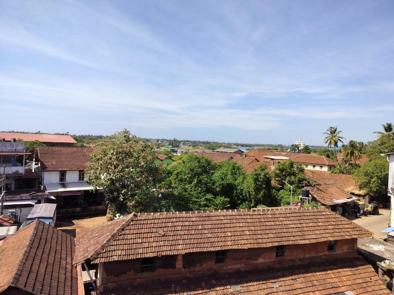 Classic Comfort Lodge Mangalore Luaran gambar